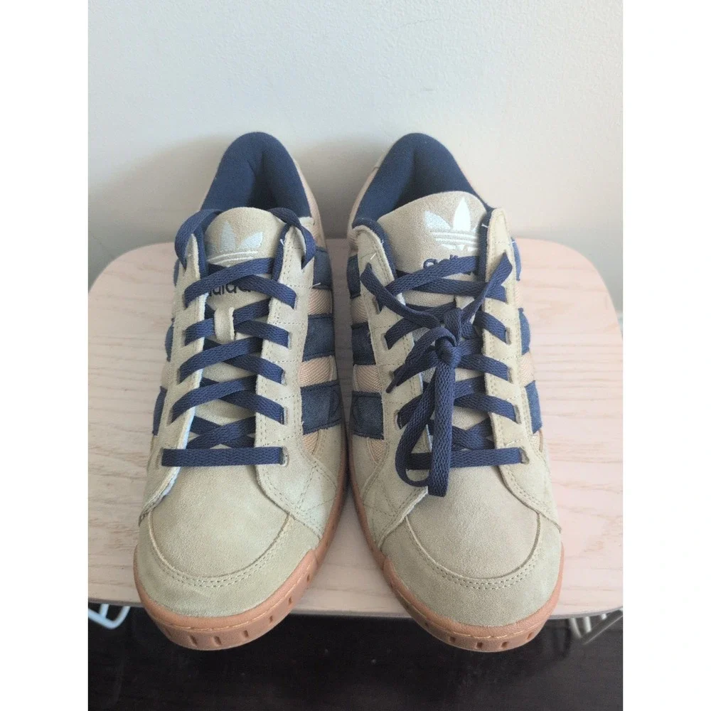 adidas LWST Linen Khaki Shadow Navy ID3930 Men's Size 10.5 New No Box